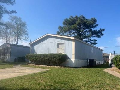 Mobile Home at 915 Gregs Way Huffman, TX 77336