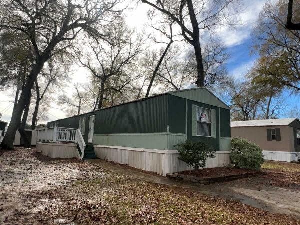 2001  Mobile Home For Sale