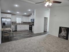 Photo 3 of 11 of home located at 900 Coconut Way Bakersfield, CA 93301