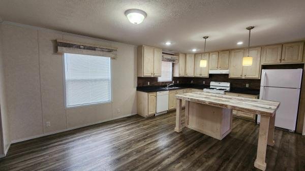 2017 Clayton Homes Inc Mobile Home For Sale