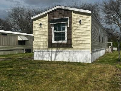 Mobile Home at 2335 Wellington Green Drive #68 Clarksville, IN 47129