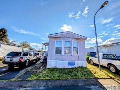 Mobile Home at 2622 Falcon St. # 43 White City, OR 97503