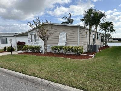 Mobile Home at 2342 Lakes Of Melbourne Drive Melbourne, FL 32904