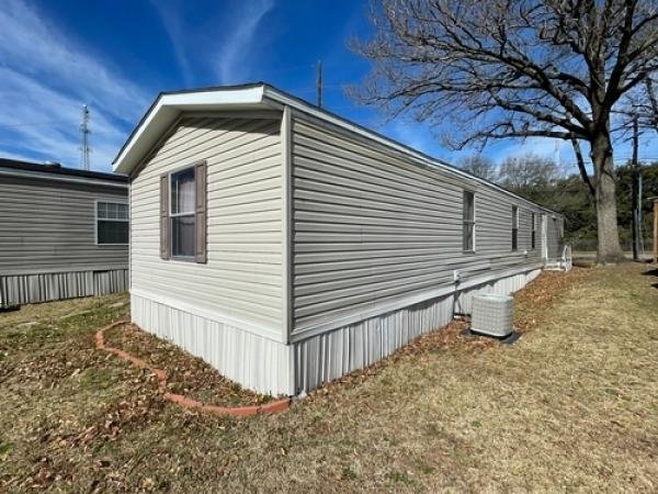 2010 YES Mobile Home For Sale