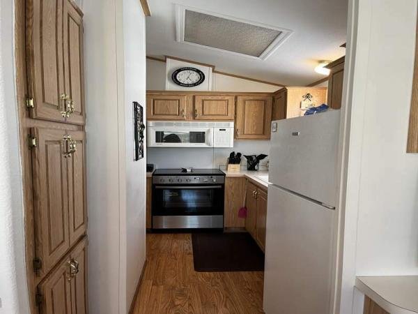 1997 Park Manufactured Home