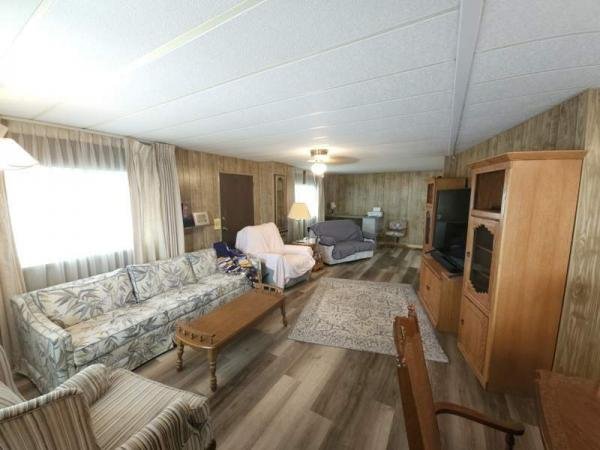 1976 Buddy Manufactured Home