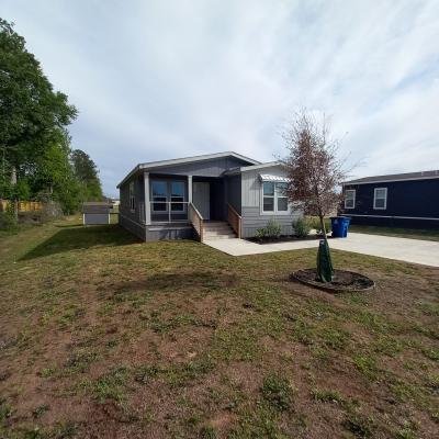 Mobile Home at 10694 Rustling Dr Conroe, TX 77303