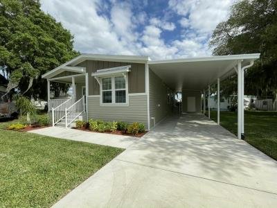 Mobile Home at 13054 Orange Avenue Grand Island, FL 32735