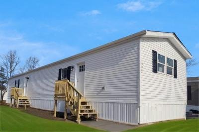 Mobile Home at 1906 Southshore Drive, Lot 241 Findlay Ohio 45840 Findlay, OH 45840