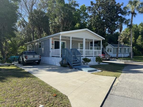 Photo 1 of 1 of home located at 8975 W. Halls River Rd #270 Homosassa, FL 34448