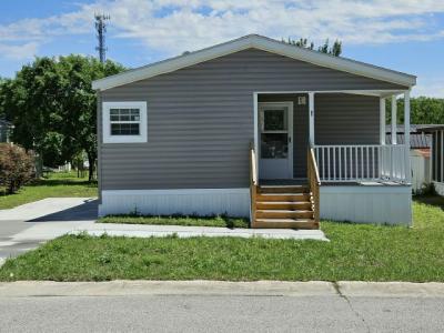 Photo 3 of 11 of home located at 3323 NE 14th St Lot B11 Ocala, FL 34470