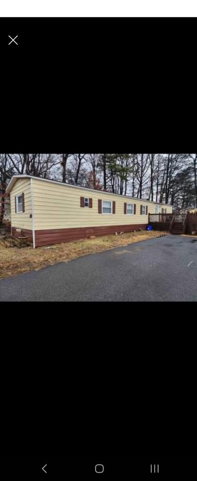 Mobile Home at 717 7th Street Moosic Heights Avoca, PA 18641