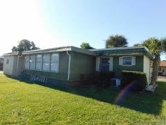 Photo 3 of 21 of home located at 7100 Ulmerton Rd. #320 Largo, FL 33771
