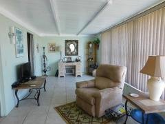 Photo 5 of 21 of home located at 7100 Ulmerton Rd. #320 Largo, FL 33771
