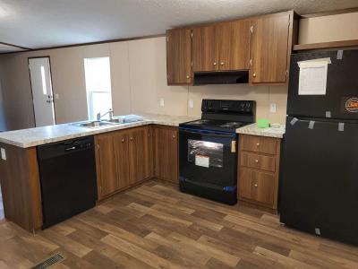 Photo 7 of 8 of home located at 1598 Elmwood Dr. Prattville, AL 36067