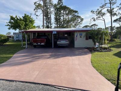 Mobile Home at 19168 Indian Wells Ct North Fort Myers, FL 33903