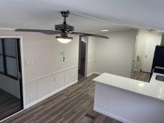 Photo 5 of 14 of home located at 1118 Rainbow Cir Eustis, FL 32726