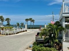 Photo 5 of 23 of home located at 83 NE OCEAN BREEZE DR Jensen Beach, FL 34957