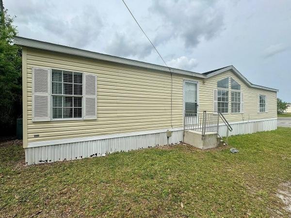 1997 OAKH Mobile Home For Sale