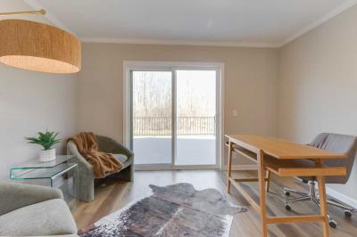 Photo 3 of 10 of home located at 1149 Maple Leaf Ct. Charlotte, MI 48813