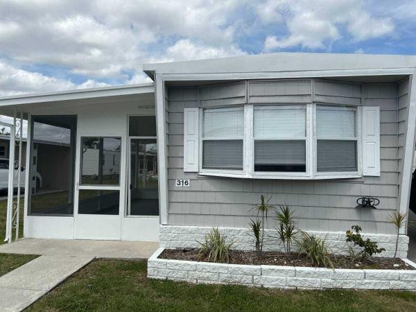 Photo 1 of 2 of home located at 5200 28th St N Saint Petersburg, FL 33714
