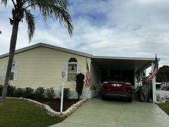 Photo 2 of 18 of home located at 1050 Clematis Avenue Lakeland, FL 33803