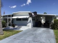 Photo 2 of 18 of home located at 3901 Bahia Vista St. #434 Sarasota, FL 34232