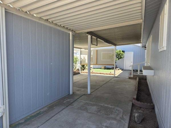 1989 Golden West Manufactured Home