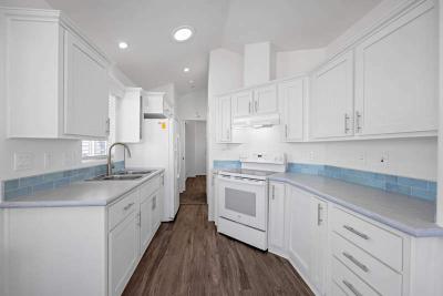 Photo 3 of 31 of home located at 9252 E. Broadway Road #050 Mesa, AZ 85208