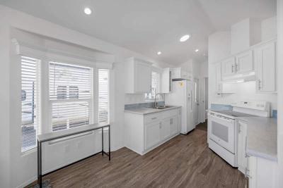 Photo 5 of 35 of home located at 9252 E. Broadway Road #050 Mesa, AZ 85208