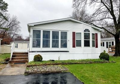 Mobile Home at 283 Pine View Way Spotswood, NJ 08884