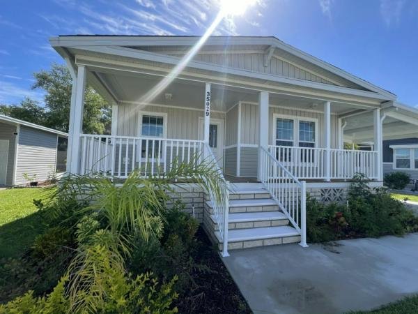 2023 Champion - Lake City Cedar Key Mobile Home