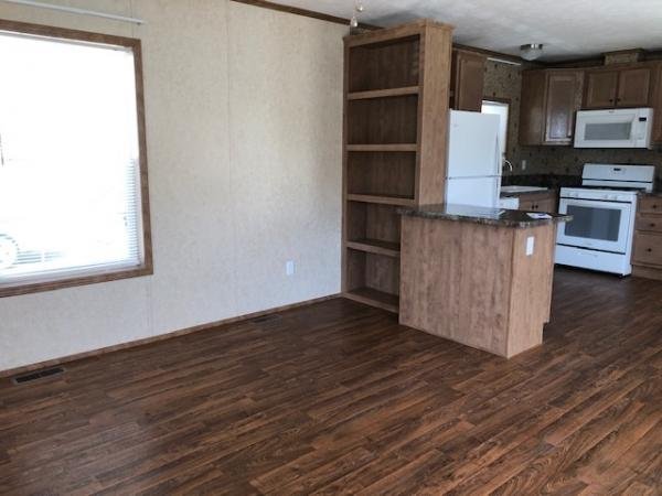 2015 Eagle River Mobile Home For Rent