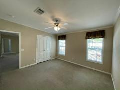 Photo 4 of 21 of home located at 36003 Sand Road Grand Island, FL 32735