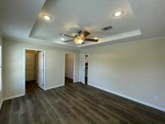 Photo 2 of 21 of home located at 13145 Grape Avenue Grand Island, FL 32735