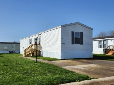 Mobile Home at 2617 Rainbow Ln. Muncie, IN 47303