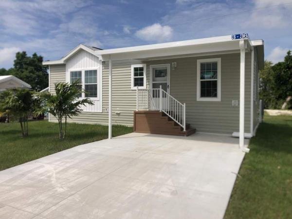 Photo 1 of 2 of home located at 25501 Trost Blvd. 03-36 Bonita Springs, FL 34135