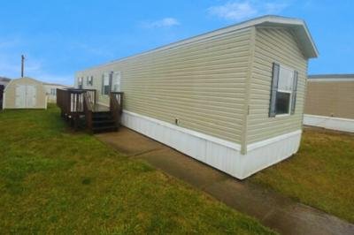 Mobile Home at 3551 Tylersville Rd - Lot 24 Fairfield, OH 45011