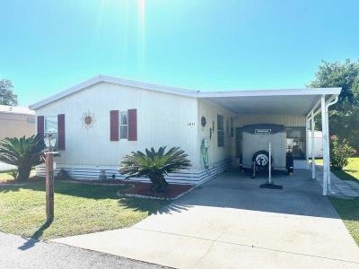 Mobile Home at 1011 Century Drive Wildwood, FL 34785
