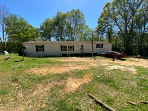 1996 HIGHLAND Mobile Home For Sale