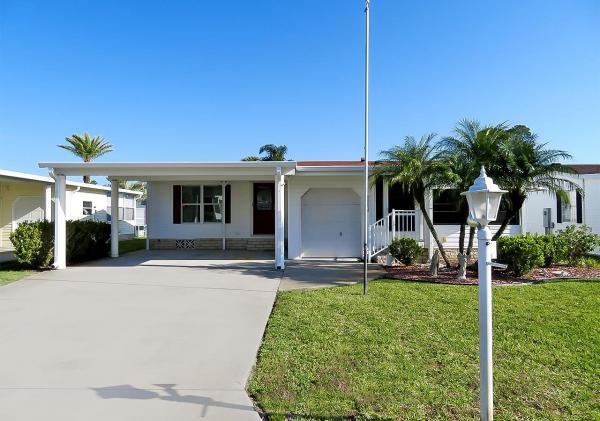 Photo 1 of 2 of home located at 2888 Whistle Stop Sebring, FL 33872