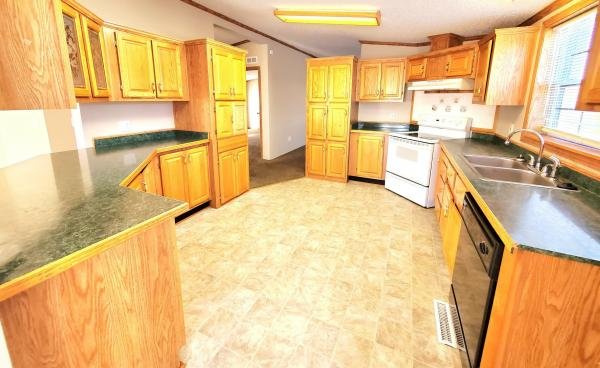 1996 Fairmont Homes Mobile Home For Sale
