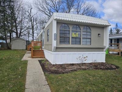 Mobile Home at 2219 Evergreen Wixom, MI 48393