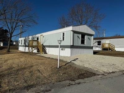 Mobile Home at 16 A St. Holts Summit, MO 65043