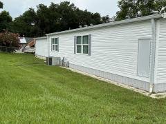 Photo 3 of 20 of home located at 36125 Lake Pasadena Rd Dade City, FL 33525