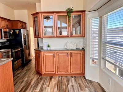 Photo 5 of 29 of home located at 702 S. Meridian Rd. # 0602 Apache Junction, AZ 85120