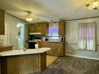 1990 MAYF Manufactured Home