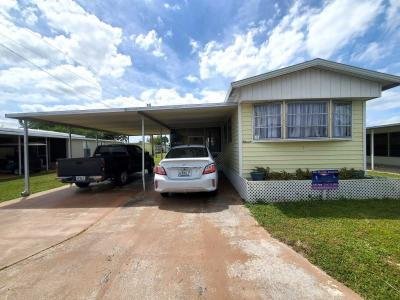 Mobile Home at 11 Kingsport Ave Palmetto, FL 34221