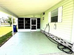 Photo 4 of 32 of home located at 7703 Lakeshore Dr Ellenton, FL 34222