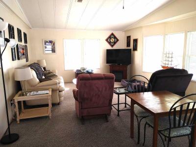 Photo 2 of 8 of home located at 300 Chives Sebring, FL 33872